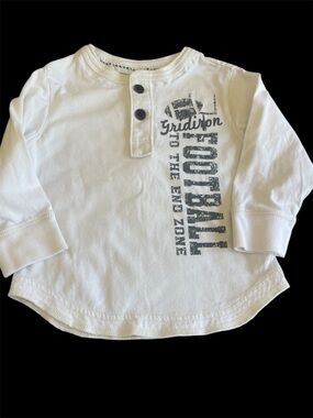 THE CHILDRENS PLACE henley football 24 months 100% cotton EUC